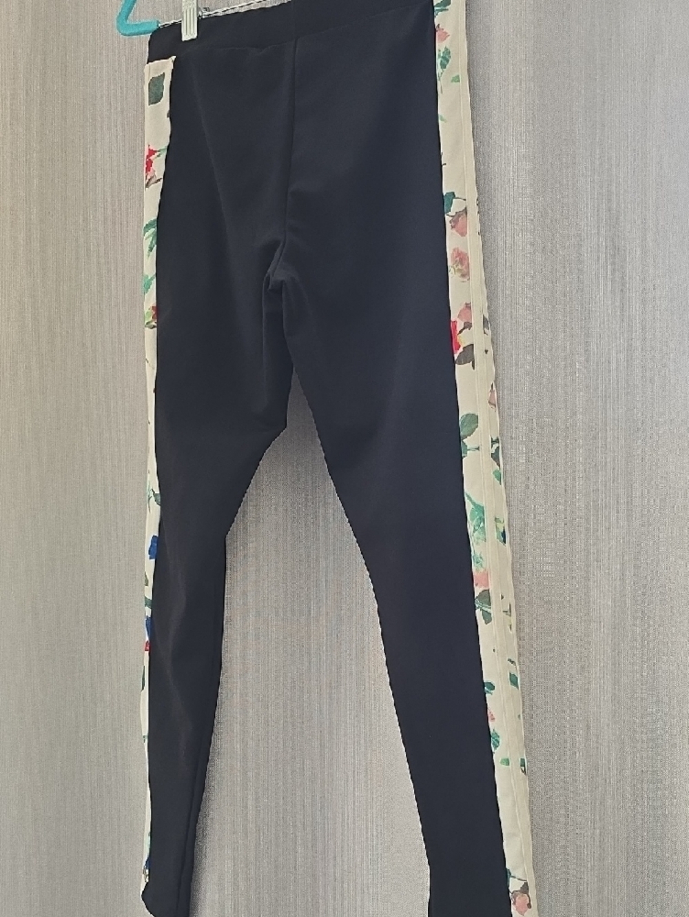 adidas Black Leggings with Cream Floral Side Stripes - Picture 2 of 4